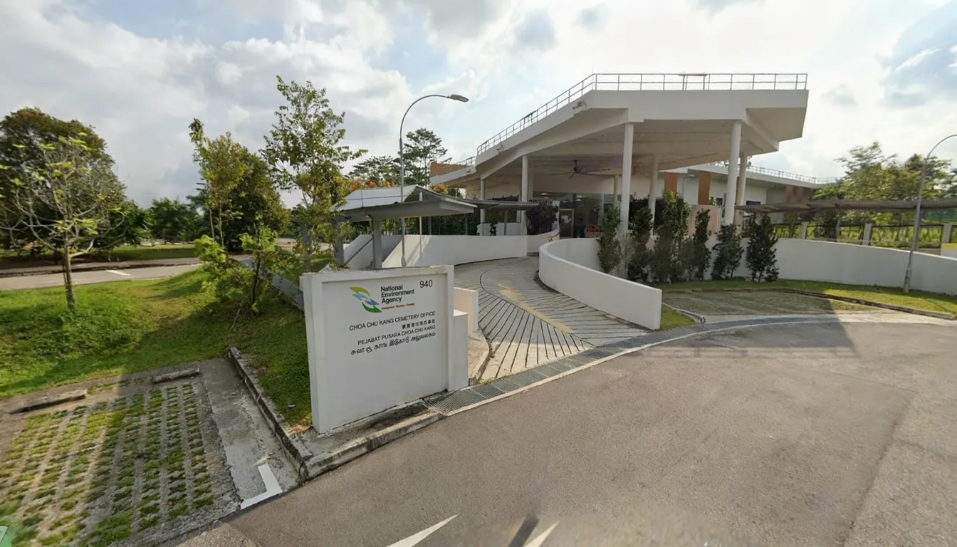 位于Old Choa Chu Kang Road 940号的蔡厝港坟场办事处建筑